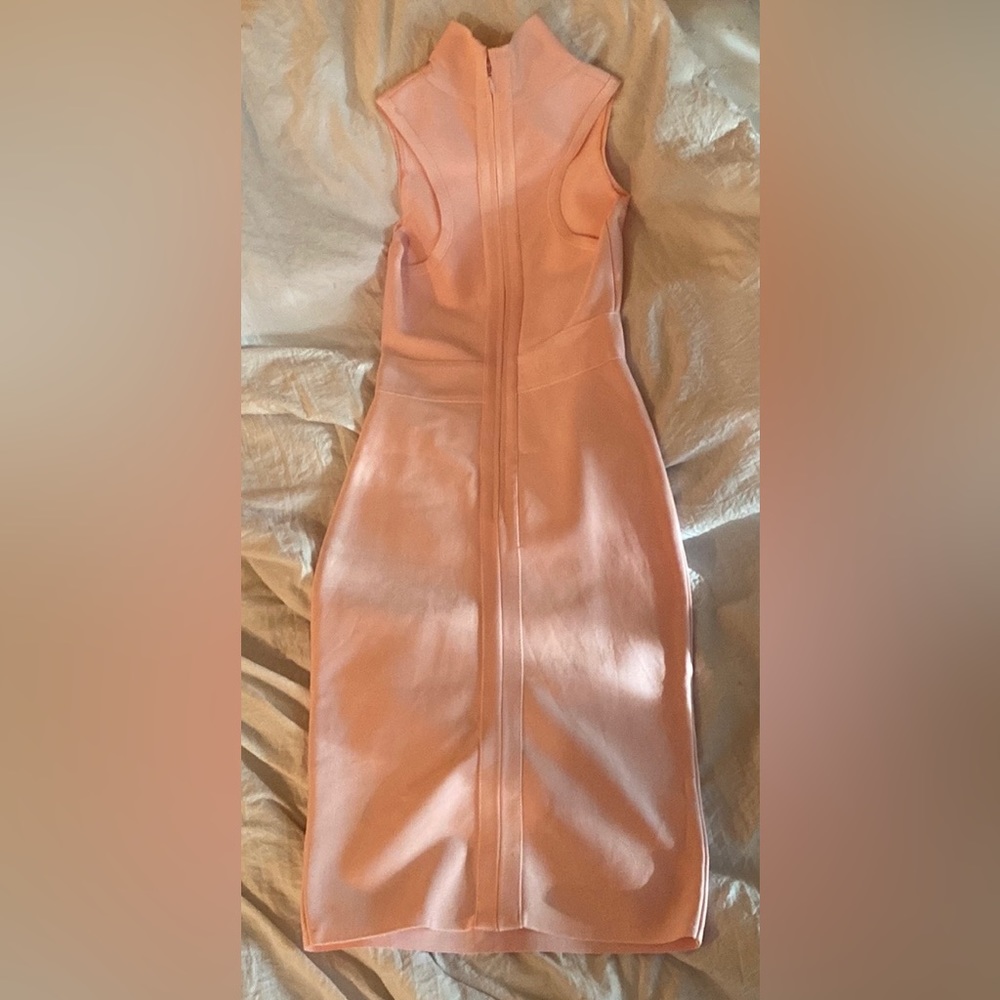 Dress - Picture 2 of 2